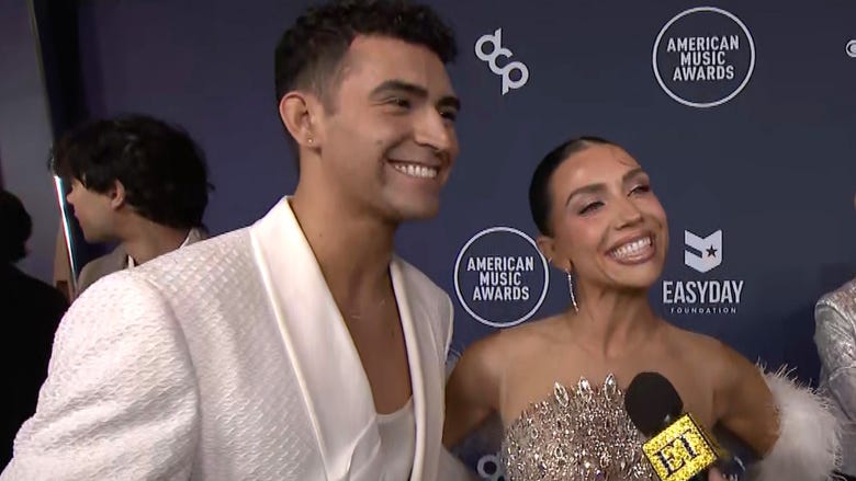 'DWTS's Jenna Johnson and Ezra Sosa React to Alan Bersten and Emma Slater's Hard Launch! (Exclusive)
