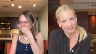 Watch Sarah Michelle Gellar Surprise New Star of 'Buffy' Reboot!