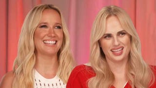 'Pitch Perfect's Rebel Wilson and Anna Camp on Reuniting For 'Bride Hard' (Exclusive)